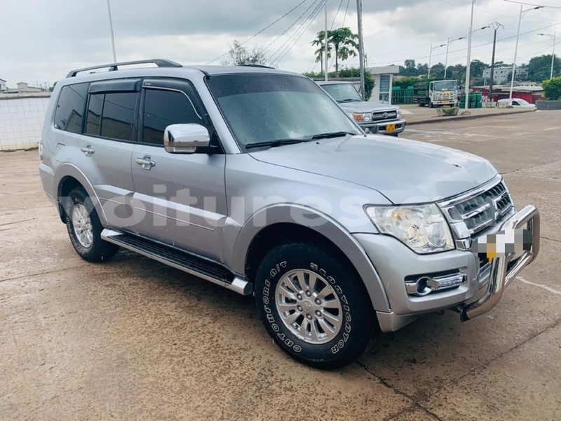 Big with watermark mitsubishi pajero estuaire libreville 7361