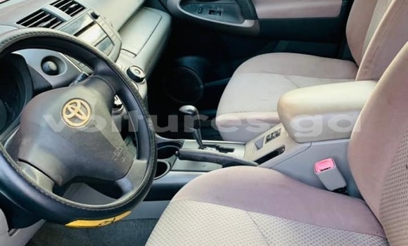 Acheter Occasion Voiture Toyota RAV4 Bleu à Libreville, Estuaire Acheter Occasion Voiture Toyota RAV4 Bleu à Libreville, Estuaire