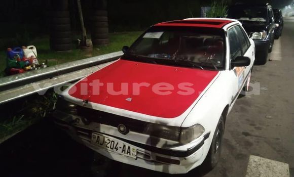 Acheter Occasion Voiture Toyota Carina Blanc à Libreville, Estuaire Acheter Occasion Voiture Toyota Carina Blanc à Libreville, Estuaire