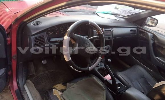Acheter Occasion Voiture Toyota Carina E Rouge à Libreville, Estuaire Acheter Occasion Voiture Toyota Carina E Rouge à Libreville, Estuaire