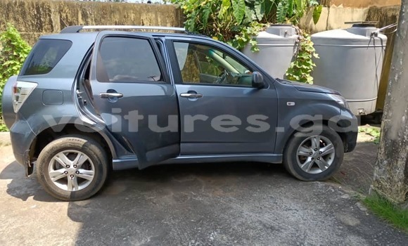 Sayi Na hannu Daihatsu Terios Blue Mota in Libreville a estuary Sayi Na hannu Daihatsu Terios Blue Mota in Libreville a estuary
