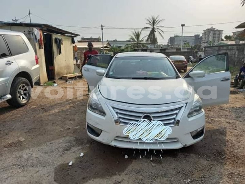 Big with watermark nissan altima estuaire libreville 7386