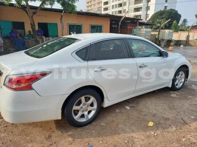 Big with watermark nissan altima estuaire libreville 7386