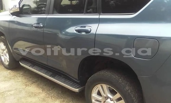 Sayi Na hannu Toyota Land Cruiser Prado Blue Mota in Libreville a estuary Sayi Na hannu Toyota Land Cruiser Prado Blue Mota in Libreville a estuary