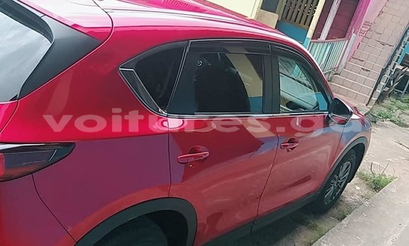Sayi Na hannu Mazda CX-5 Red Mota in Libreville a estuary Sayi Na hannu Mazda CX-5 Red Mota in Libreville a estuary