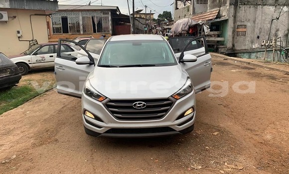 Acheter Occasion Voiture Hyundai Tucson Gris à Libreville, Estuaire Acheter Occasion Voiture Hyundai Tucson Gris à Libreville, Estuaire
