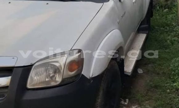 Acheter Occasion Voiture Mazda BT-50 Blanc à Libreville, Estuaire