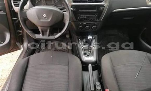 Sayi Na hannu Peugeot 301 Brown Mota in Libreville a estuary Sayi Na hannu Peugeot 301 Brown Mota in Libreville a estuary