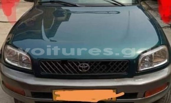 Sayi Na hannu Toyota RAV4 Green Mota in Libreville a estuary Sayi Na hannu Toyota RAV4 Green Mota in Libreville a estuary