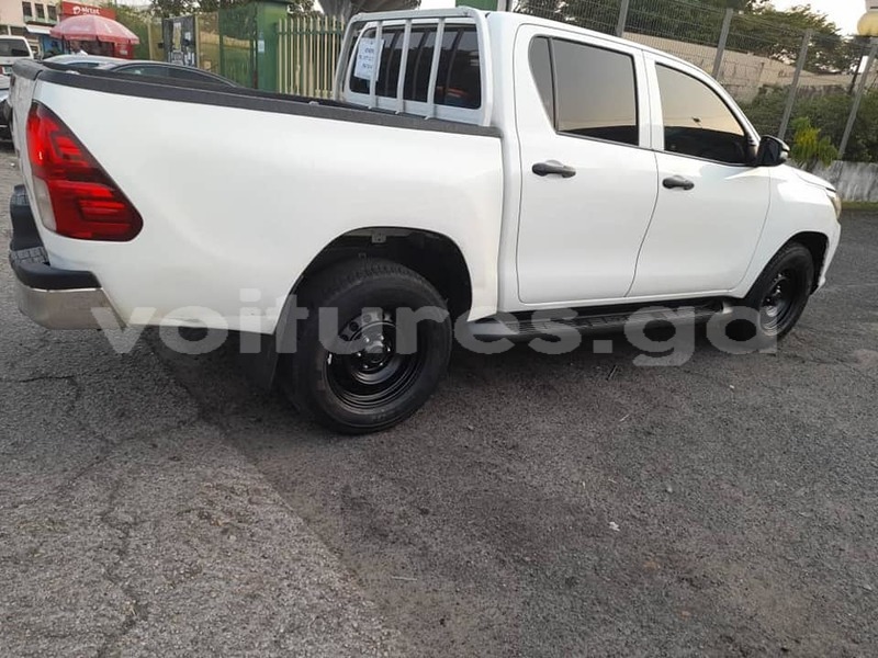 Big with watermark toyota hilux estuaire libreville 7417