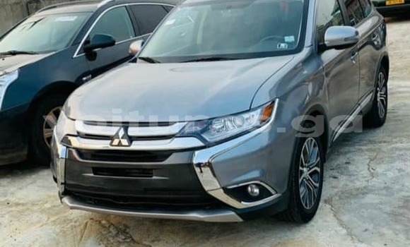 Sayi Sabo Mitsubishi Outlander Azurfa Mota in Libreville a estuary Sayi Sabo Mitsubishi Outlander Azurfa Mota in Libreville a estuary