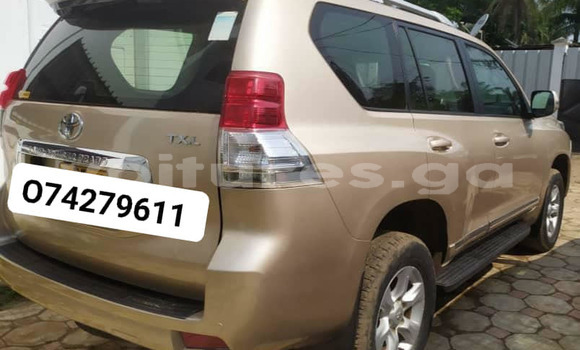 Sayi Na hannu Toyota Prado Sauran Mota in Libreville a estuary Sayi Na hannu Toyota Prado Sauran Mota in Libreville a estuary