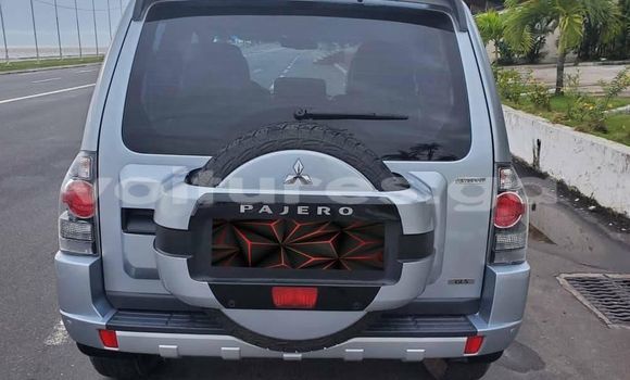 Buy New Mitsubishi Pajero Sport Silver Car in Libreville in Estuary Buy New Mitsubishi Pajero Sport Silver Car in Libreville in Estuary