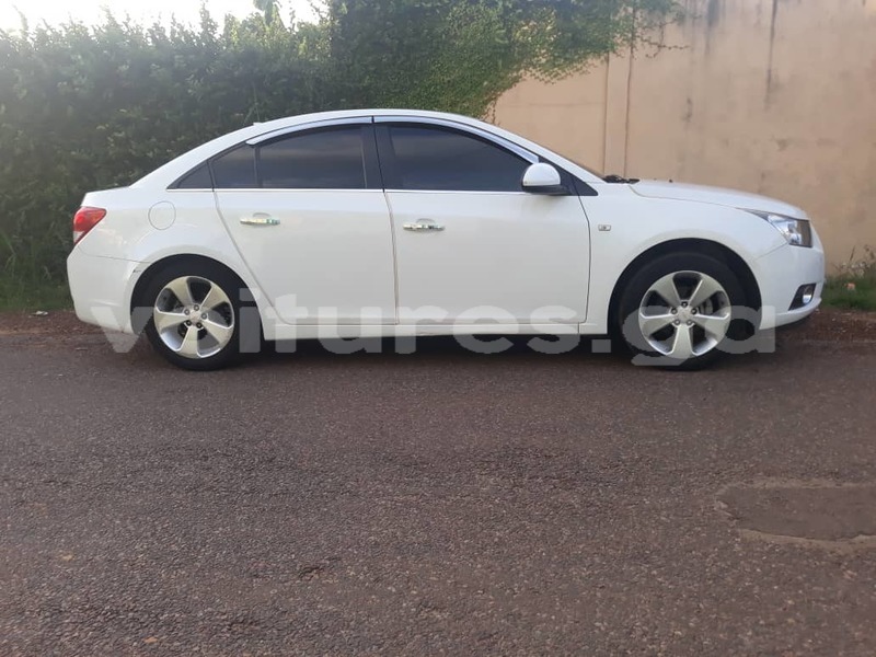 Big with watermark chevrolet cruze estuaire libreville 7434