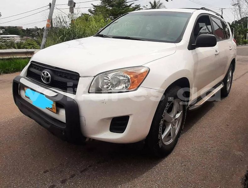 Big with watermark toyota rav4 estuaire libreville 7435