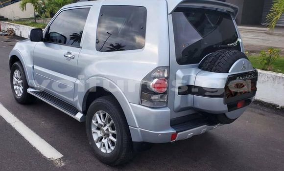 Acheter Occasion Voiture Mitsubishi Pajero Gris à Libreville, Estuaire