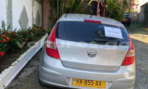 Acheter Occasion Voiture Hyundai i30 Gris à Libreville, Estuaire Acheter Occasion Voiture Hyundai i30 Gris à Libreville, Estuaire