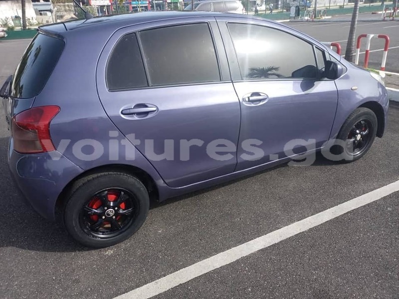 Big with watermark toyota yaris estuaire libreville 7447