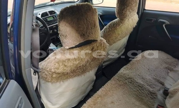 Buy Used Toyota RAV4 Blue Car in Libreville in Estuary Buy Used Toyota RAV4 Blue Car in Libreville in Estuary