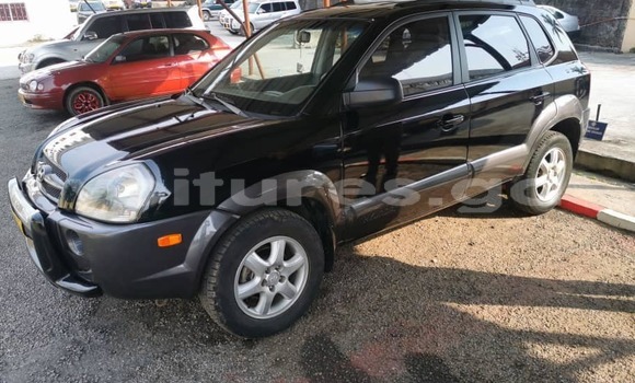 Buy Used Hyundai Tucson Black Car in Libreville in Estuary Buy Used Hyundai Tucson Black Car in Libreville in Estuary