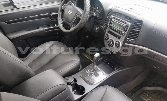 Buy Used Hyundai Santa Fe White Car in Libreville in Estuary Buy Used Hyundai Santa Fe White Car in Libreville in Estuary