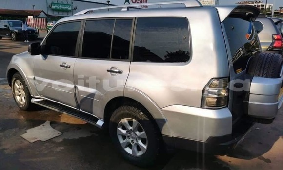 Buy Used Mitsubishi Pajero Silver Car in Libreville in Estuary Buy Used Mitsubishi Pajero Silver Car in Libreville in Estuary
