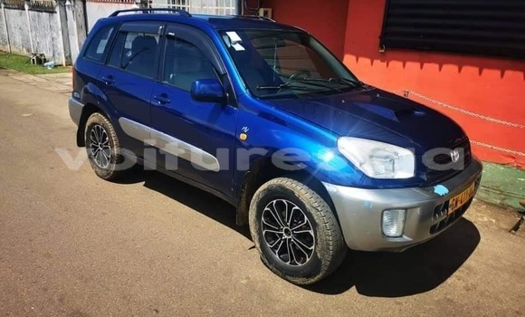 Acheter Occasion Voiture Toyota RAV4 Blanc à Libreville, Estuaire Acheter Occasion Voiture Toyota RAV4 Blanc à Libreville, Estuaire