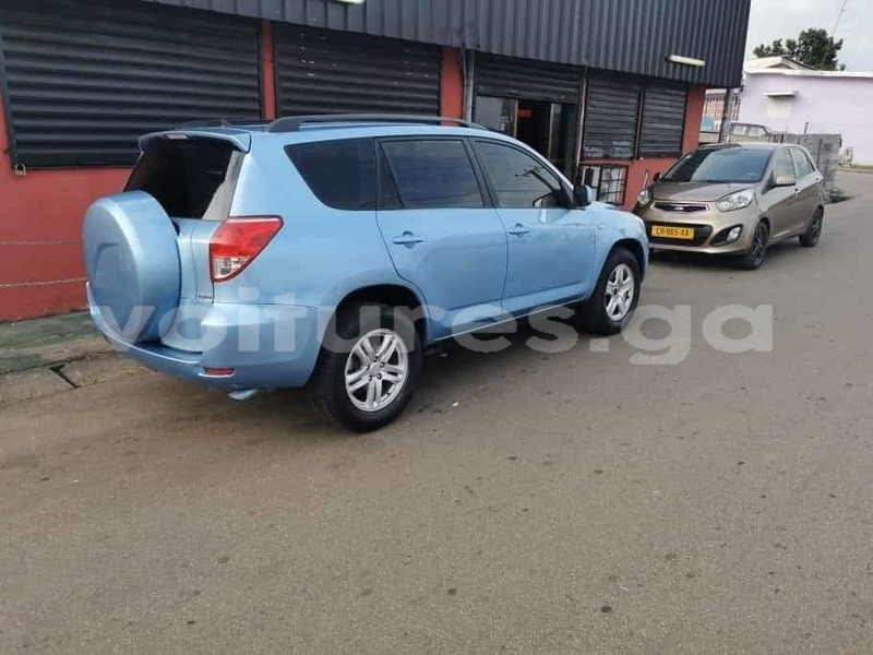 Big with watermark toyota rav4 estuaire libreville 7469