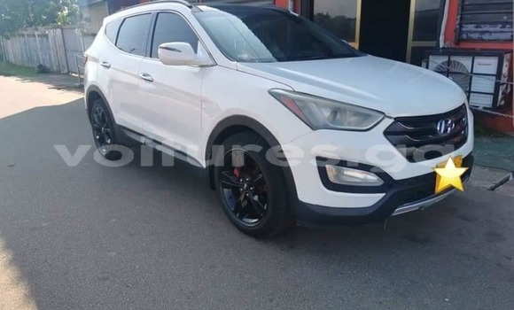 Buy Used Hyundai Santa Fe White Car in Libreville in Estuary Buy Used Hyundai Santa Fe White Car in Libreville in Estuary