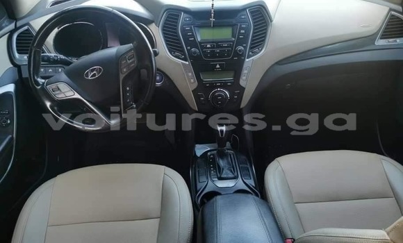 Buy Used Hyundai Santa Fe White Car in Libreville in Estuary Buy Used Hyundai Santa Fe White Car in Libreville in Estuary