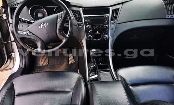 Buy Used Hyundai Sonata Silver Car in Libreville in Estuary Buy Used Hyundai Sonata Silver Car in Libreville in Estuary