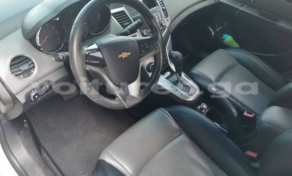 Buy Used Chevrolet Cruze White Car in Libreville in Estuary Buy Used Chevrolet Cruze White Car in Libreville in Estuary