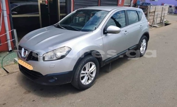 Sayi Na hannu Nissan Qashqai Azurfa Mota in Libreville a estuary