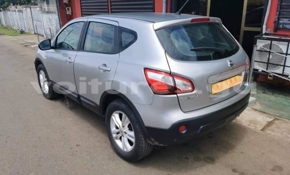 Buy Used Nissan Qashqai Silver Car in Libreville in Estuary Buy Used Nissan Qashqai Silver Car in Libreville in Estuary