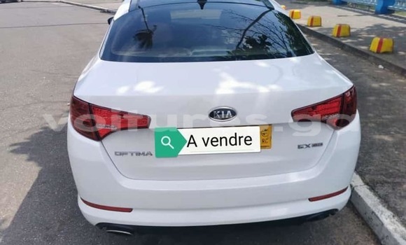 Acheter Occasion Voiture Kia Optima Blanc à Libreville, Estuaire