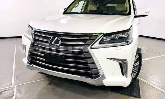 Acheter Occasion Voiture Lexus LX 570 Blanc à Booue, Ogooue-Ivindo