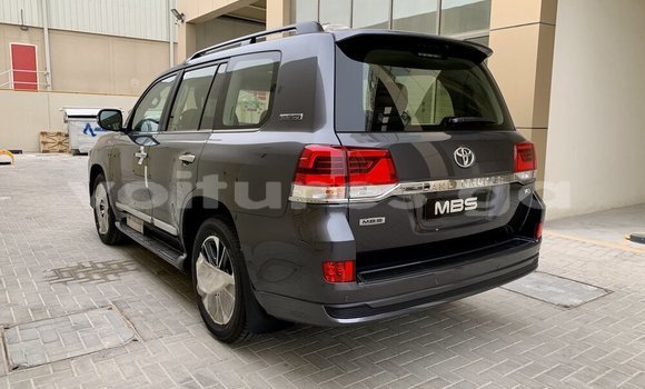 Buy Used Toyota Land Cruiser Other Car in Bitam in Woleu-Ntem Buy Used Toyota Land Cruiser Other Car in Bitam in Woleu-Ntem