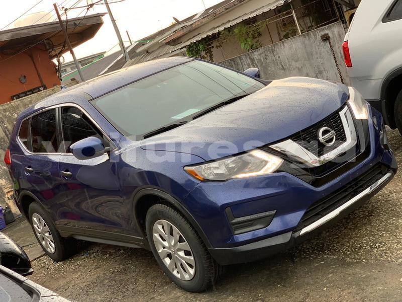 Big with watermark nissan rogue estuaire libreville 7495