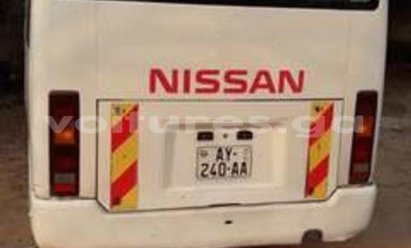 Acheter Occasion Voiture Nissan Caravan Blanc à Libreville, Estuaire Acheter Occasion Voiture Nissan Caravan Blanc à Libreville, Estuaire