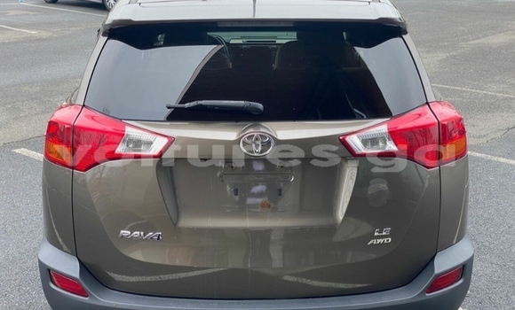 Acheter Occasion Voiture Toyota RAV4 Gris à Libreville, Estuaire Acheter Occasion Voiture Toyota RAV4 Gris à Libreville, Estuaire