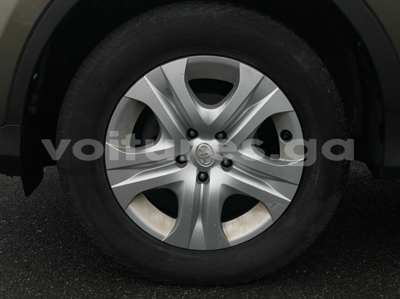 Big with watermark toyota rav4 estuaire libreville 7508