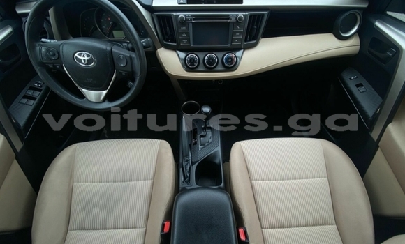 Acheter Occasion Voiture Toyota RAV4 Gris à Libreville, Estuaire Acheter Occasion Voiture Toyota RAV4 Gris à Libreville, Estuaire