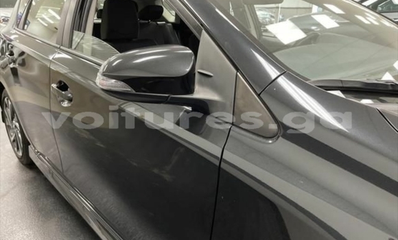 Acheter Occasion Voiture Toyota Corolla II Noir à Fougamou, Ngounie Acheter Occasion Voiture Toyota Corolla II Noir à Fougamou, Ngounie