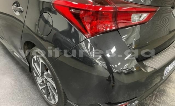 Acheter Occasion Voiture Toyota Corolla II Noir à Fougamou, Ngounie Acheter Occasion Voiture Toyota Corolla II Noir à Fougamou, Ngounie