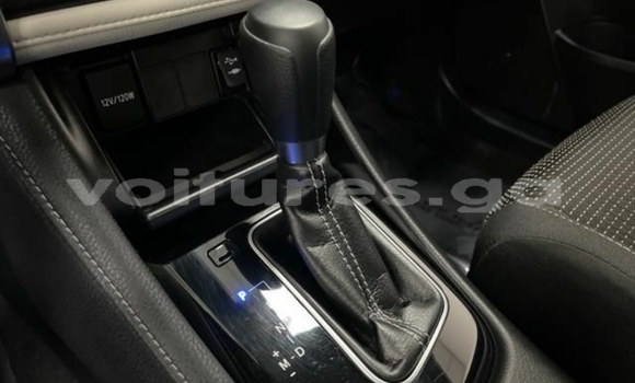 Acheter Occasion Voiture Toyota Corolla II Noir à Fougamou, Ngounie Acheter Occasion Voiture Toyota Corolla II Noir à Fougamou, Ngounie