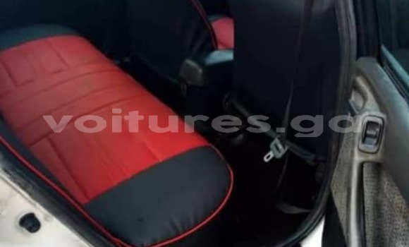 Acheter Occasion Voiture Toyota Carina Blanc à Libreville, Estuaire Acheter Occasion Voiture Toyota Carina Blanc à Libreville, Estuaire