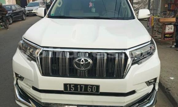 Acheter Occasion Voiture Toyota Prado Blanc à Libreville, Estuaire Acheter Occasion Voiture Toyota Prado Blanc à Libreville, Estuaire
