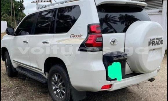 Acheter Occasion Voiture Toyota Prado Blanc à Libreville, Estuaire Acheter Occasion Voiture Toyota Prado Blanc à Libreville, Estuaire