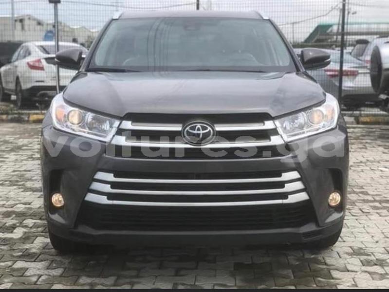 Big with watermark toyota highlander ogooue maritime port gentil 7518