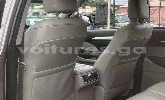 Acheter Occasion Voiture Toyota Highlander Gris à Port–Gentil, Ogooué-Maritime Acheter Occasion Voiture Toyota Highlander Gris à Port–Gentil, Ogooué-Maritime